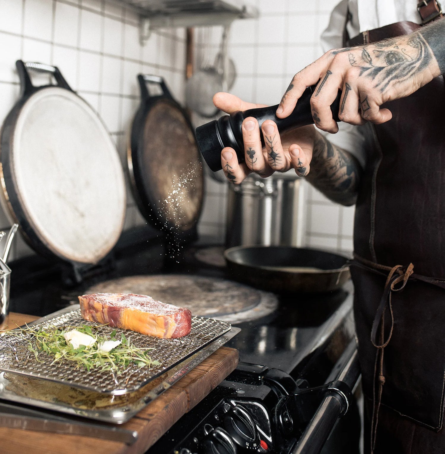 Exxent Salt & Pepparkvarn 25 cm Svart