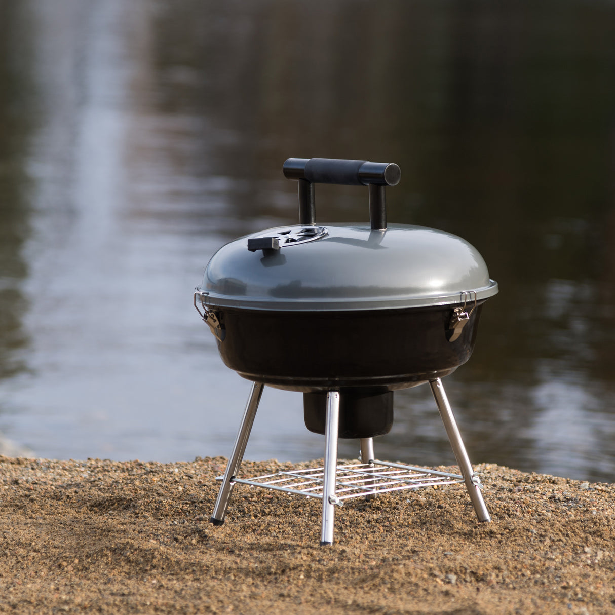 Mustang Kolgrill Festival grå 38cm Tillb. 2023